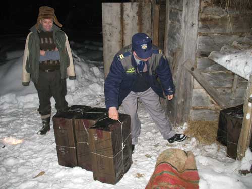 Foto contrabanda cu scara (c) IJPF Maramures